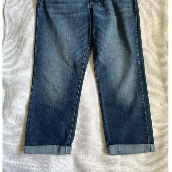 Size 12 Ladies Blue Jean Capris - Picture 2 of 5